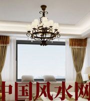兰州卧室镜面吊顶影响夫妻财运？